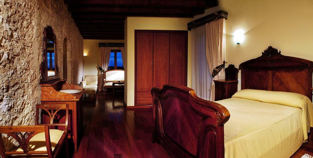 Casal Santa Eulalia Hotel 4*