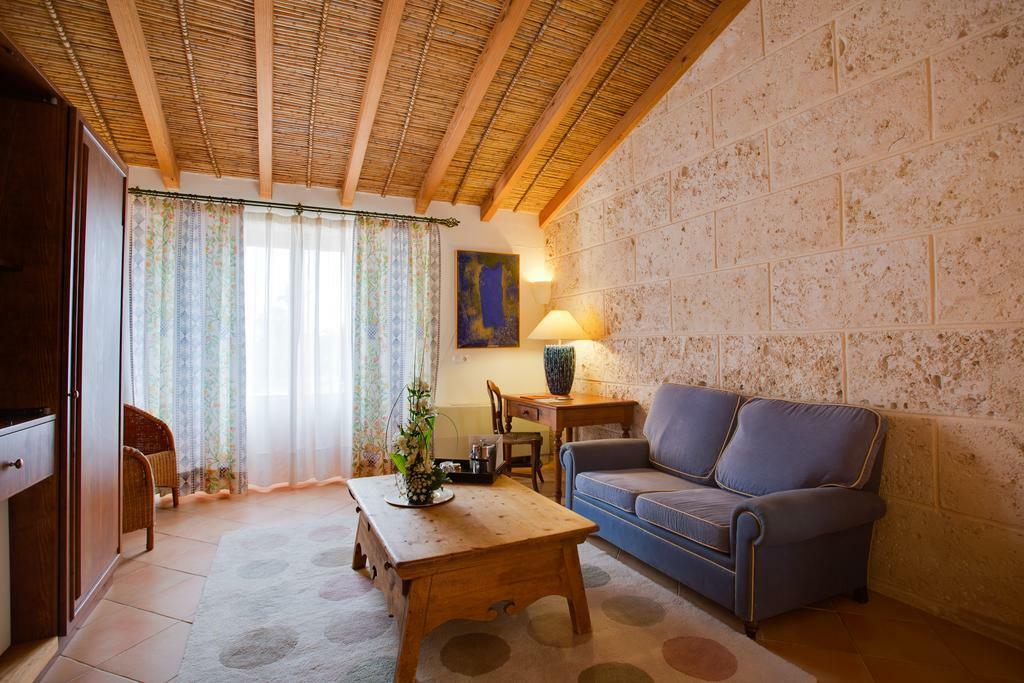 Casal Santa Eulalia Hotel